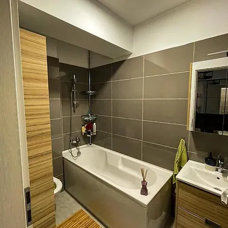 Granvia Marina Apartment *